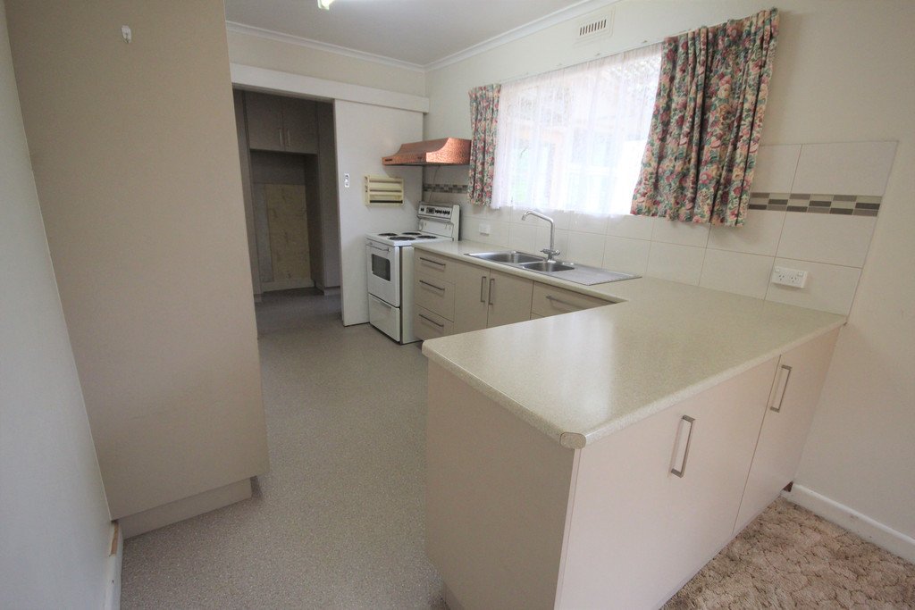 176 Chapel Street GLENORCHY 1