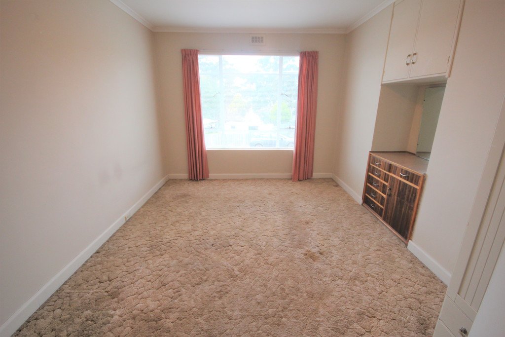 176 Chapel Street GLENORCHY 3