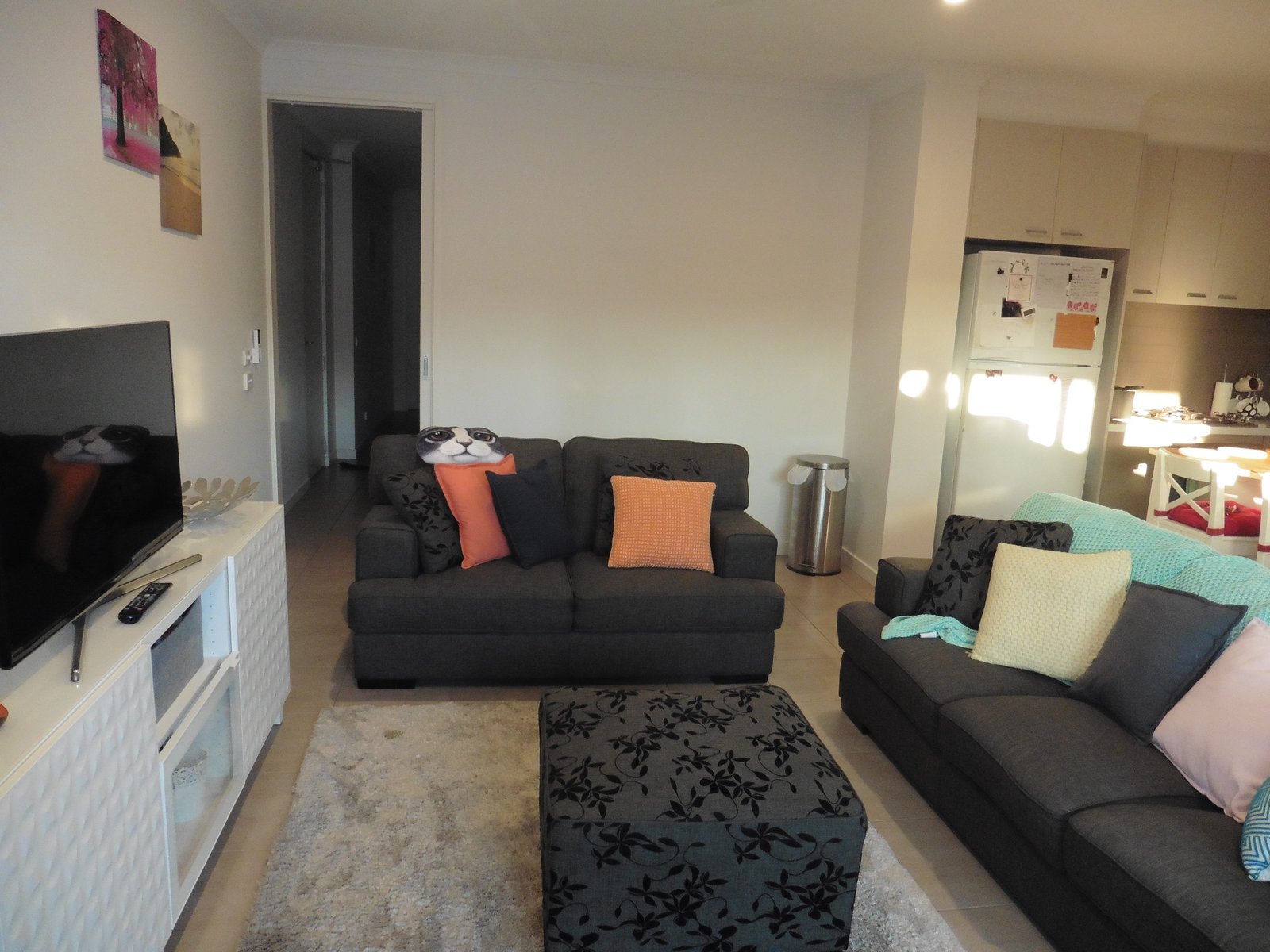 Gallery: 1/76 Chesterville Road
