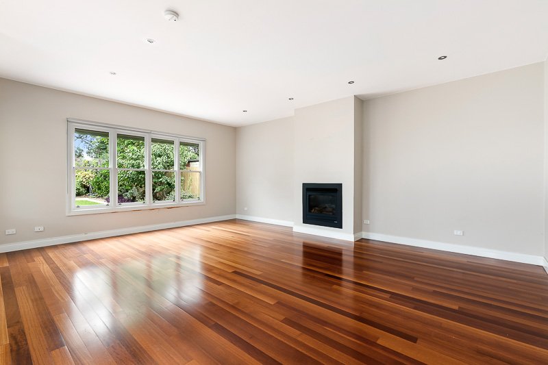 Gallery: 176 Cochrane Street