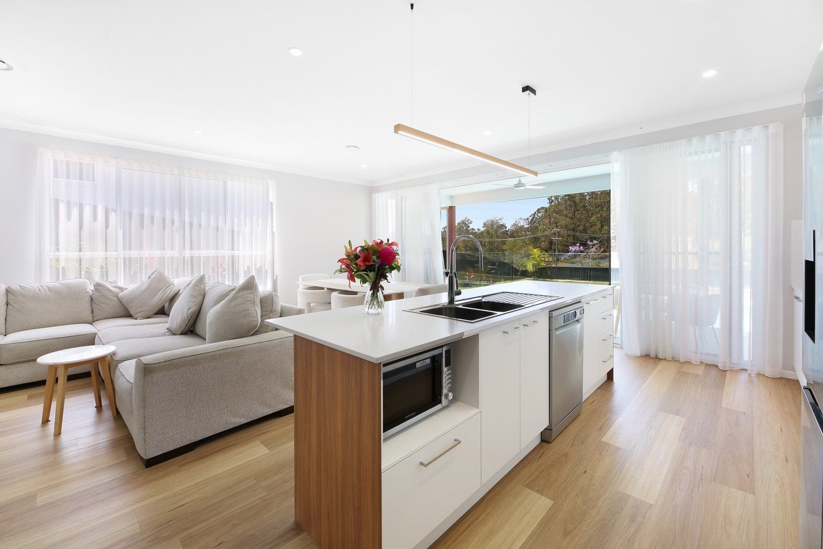 176 Cowell Drive Burleigh Heads 3