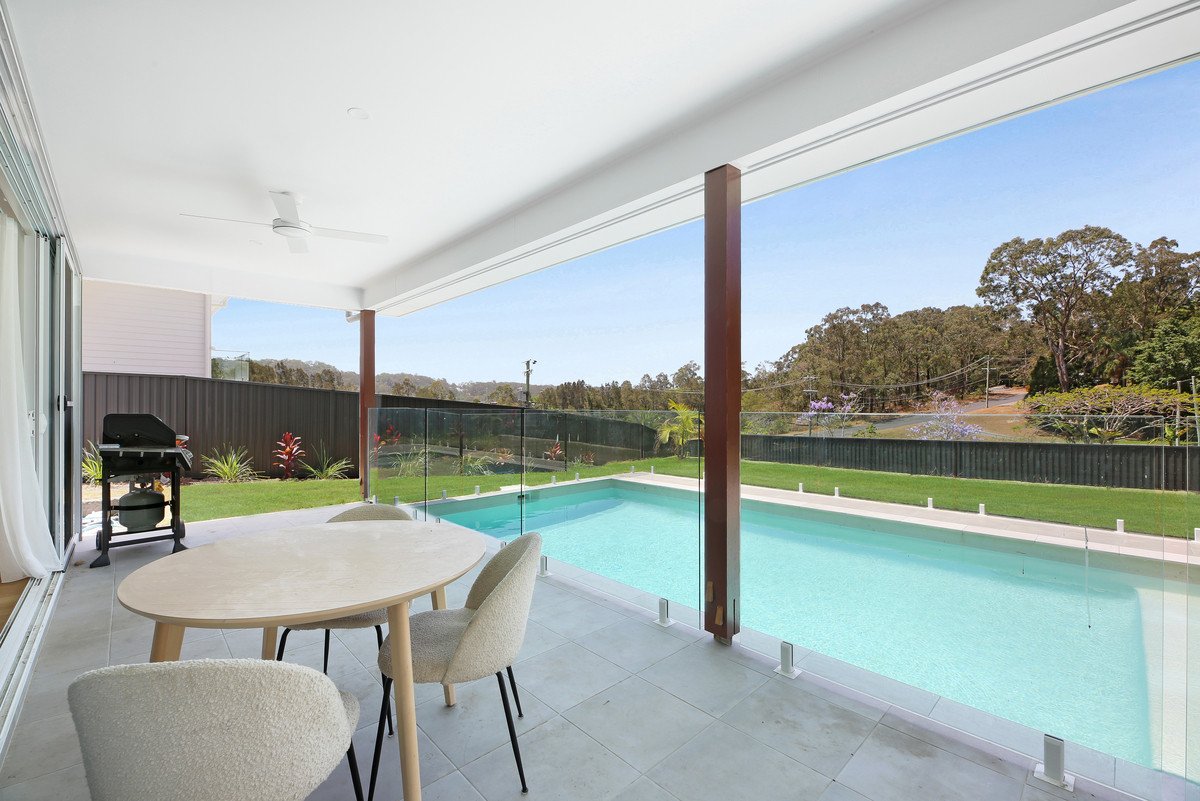 176 Cowell Drive Burleigh Heads 8