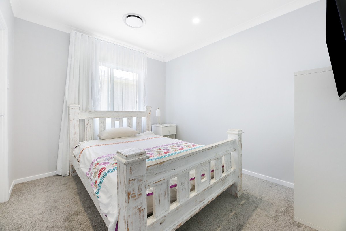 176 Cowell Drive Burleigh Heads 21