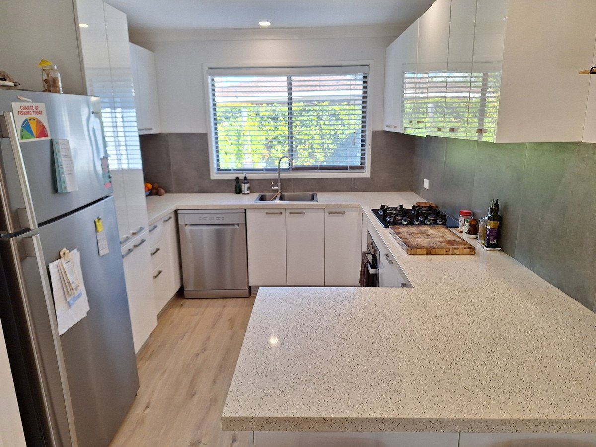 1/76 Dawn Parade MIAMI 3