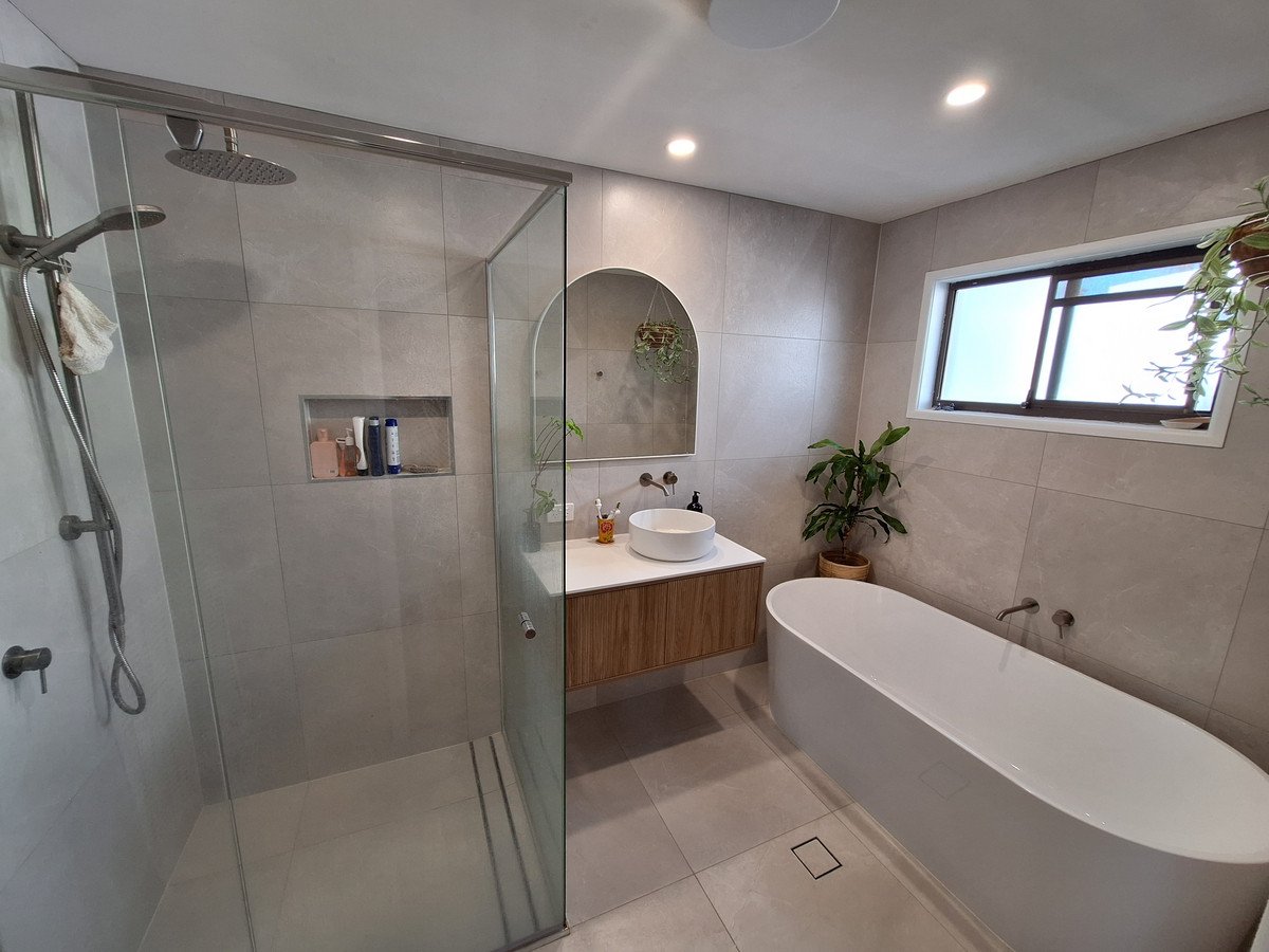 1/76 Dawn Parade MIAMI 5