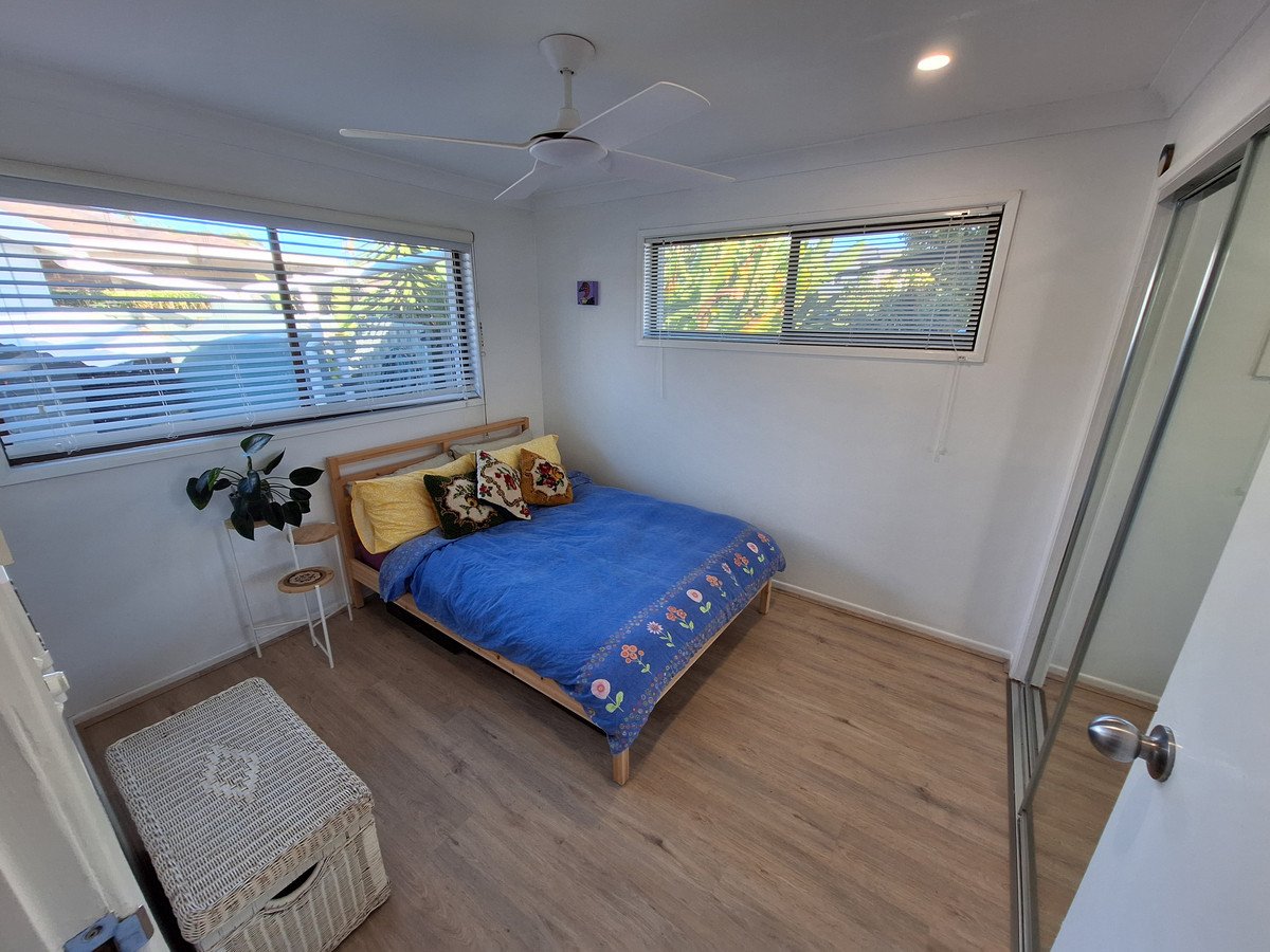 1/76 Dawn Parade MIAMI 6