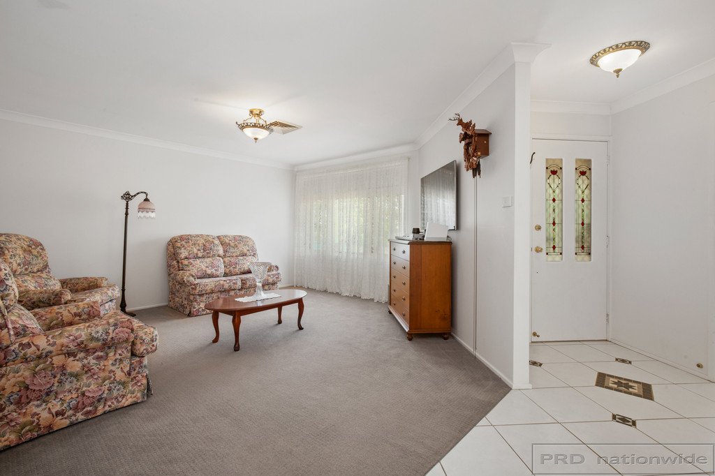 176 Denton Park Drive ABERGLASSLYN 2