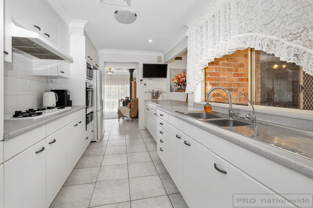 176 Denton Park Drive ABERGLASSLYN 6