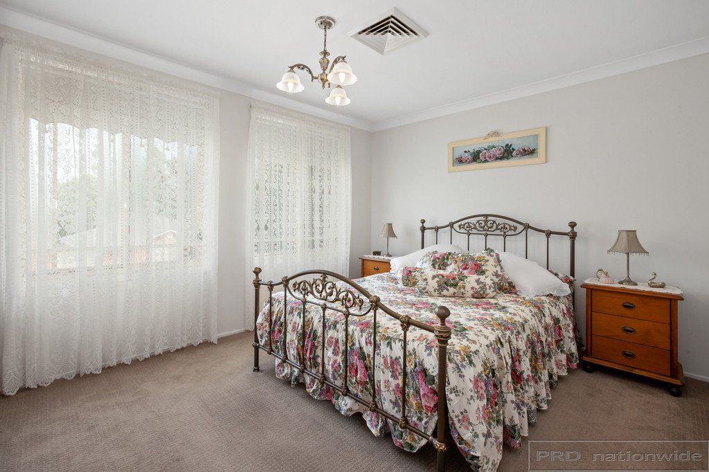 176 Denton Park Drive ABERGLASSLYN 11