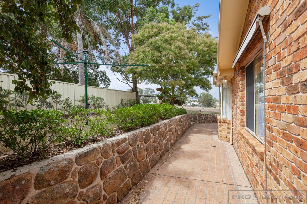 176 Denton Park Drive ABERGLASSLYN 25
