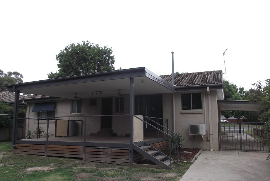 176 Lambie Street TUMUT 9