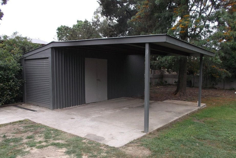 176 Lambie Street TUMUT 11