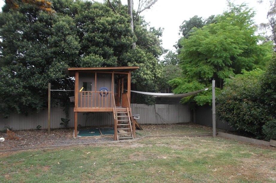 176 Lambie Street TUMUT 12