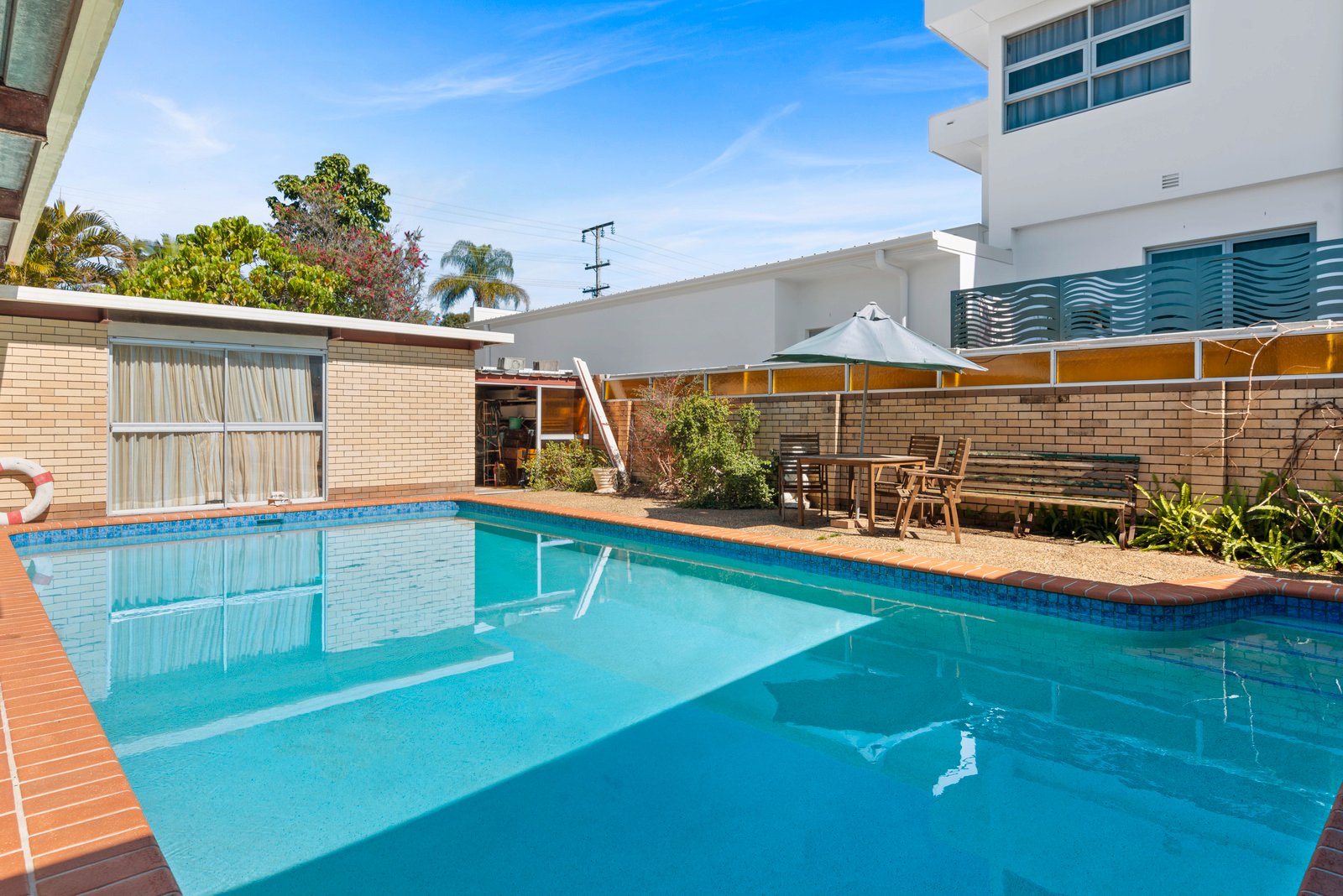 176 Mallawa Drive PALM BEACH 9