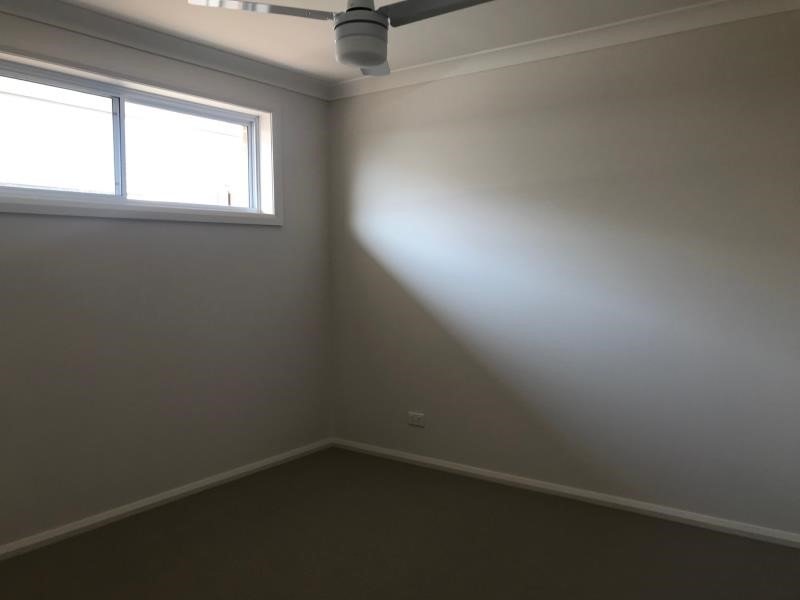 1/76 Marathon Street TAMWORTH 8