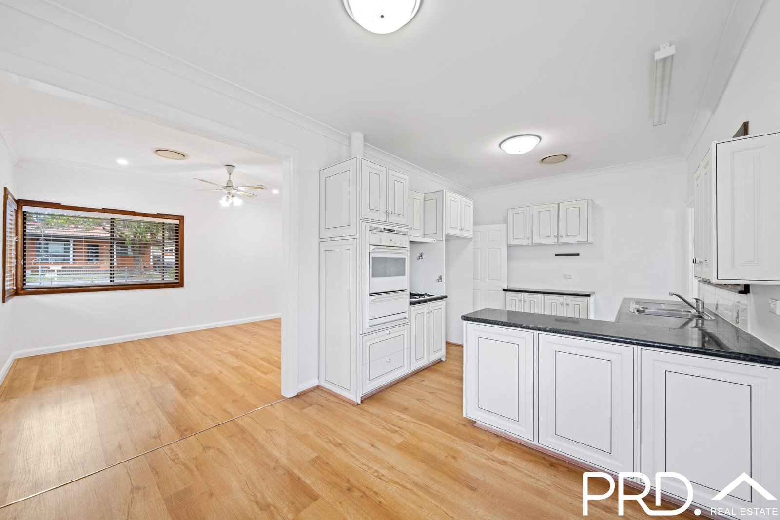 176 Marco Avenue PANANIA 4