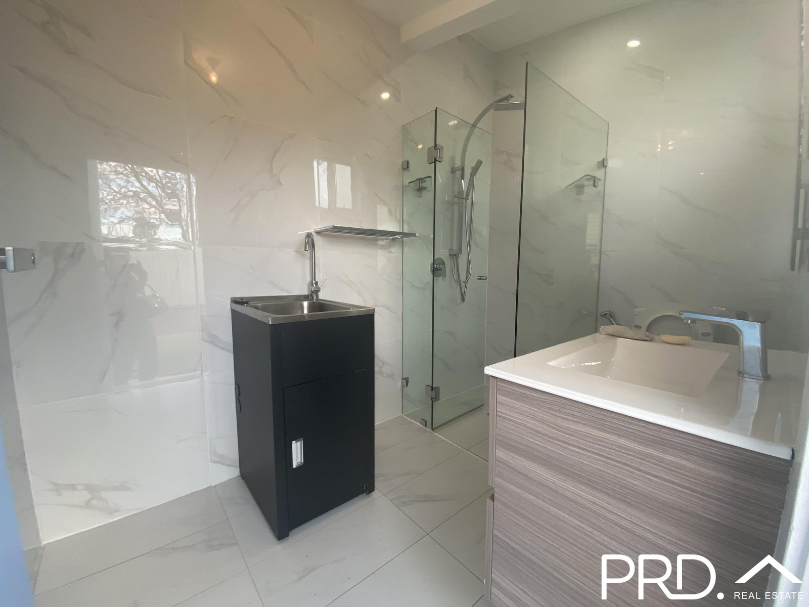 176 Marco Avenue PANANIA 7