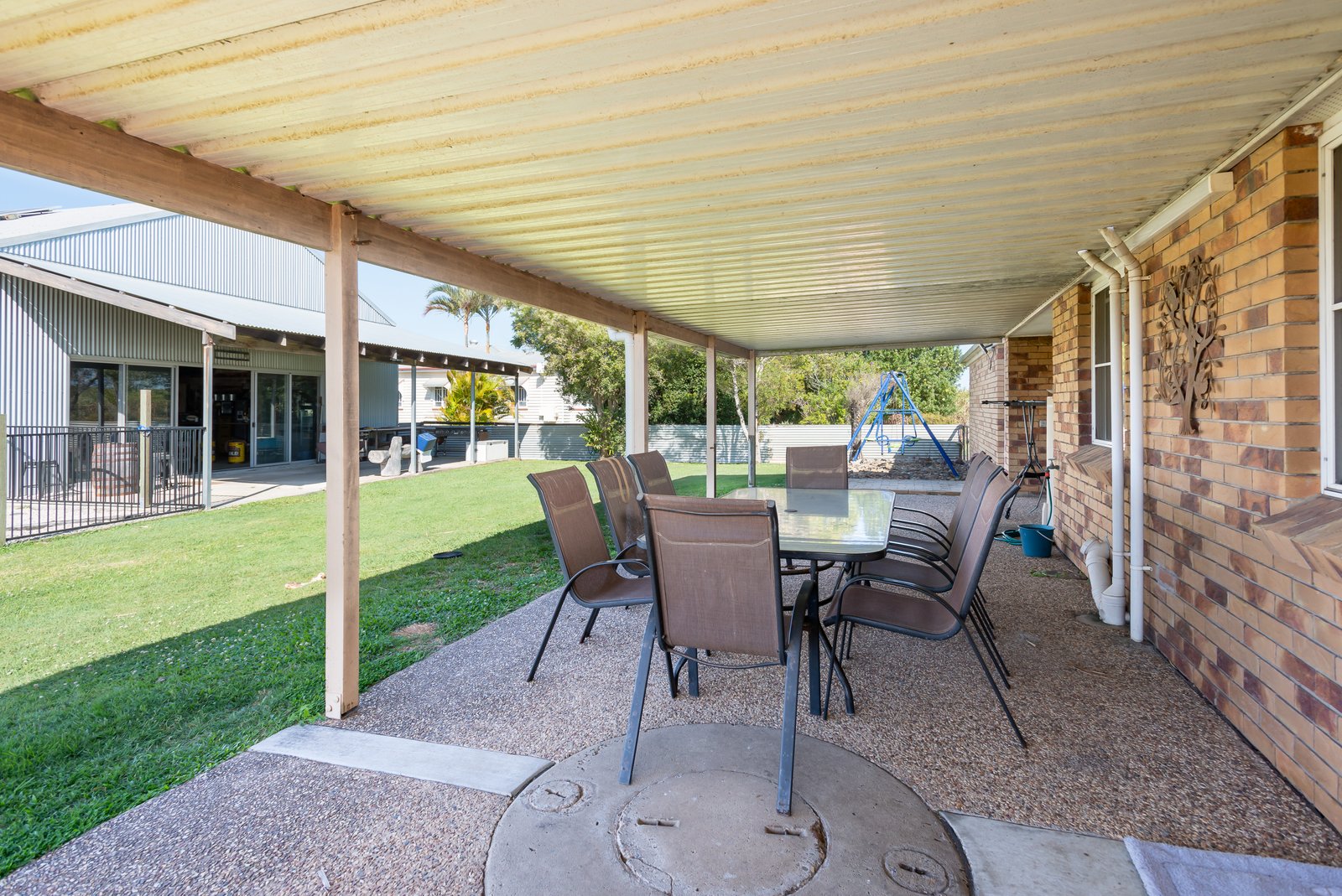 176 School Road WOONGOOLBA 14