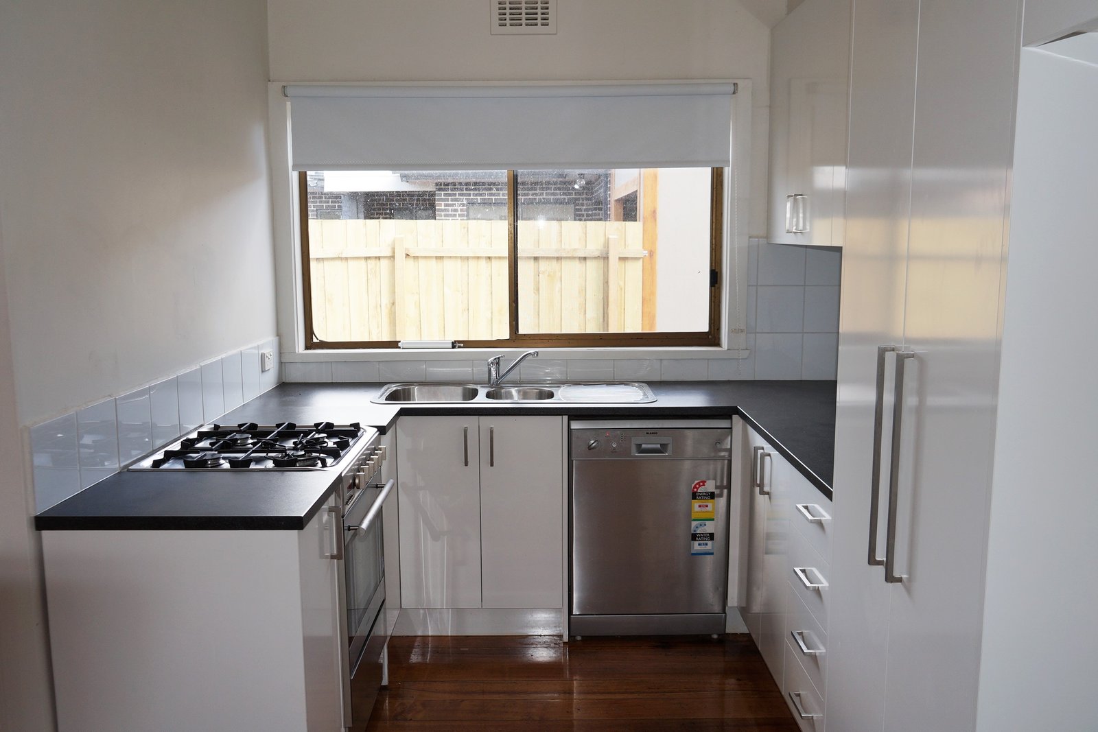Gallery: 1/76 Turner Road