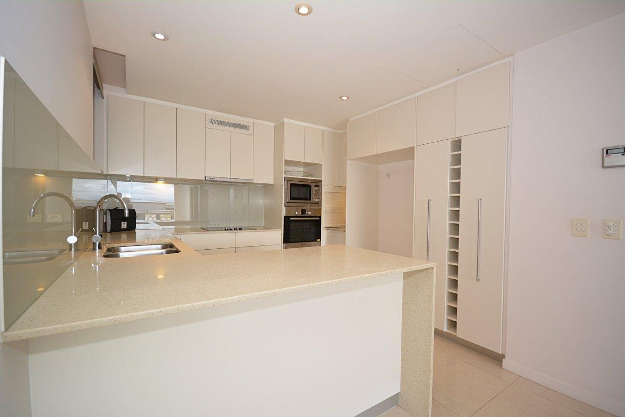 17/60 Marine Parade KINGSCLIFF 1