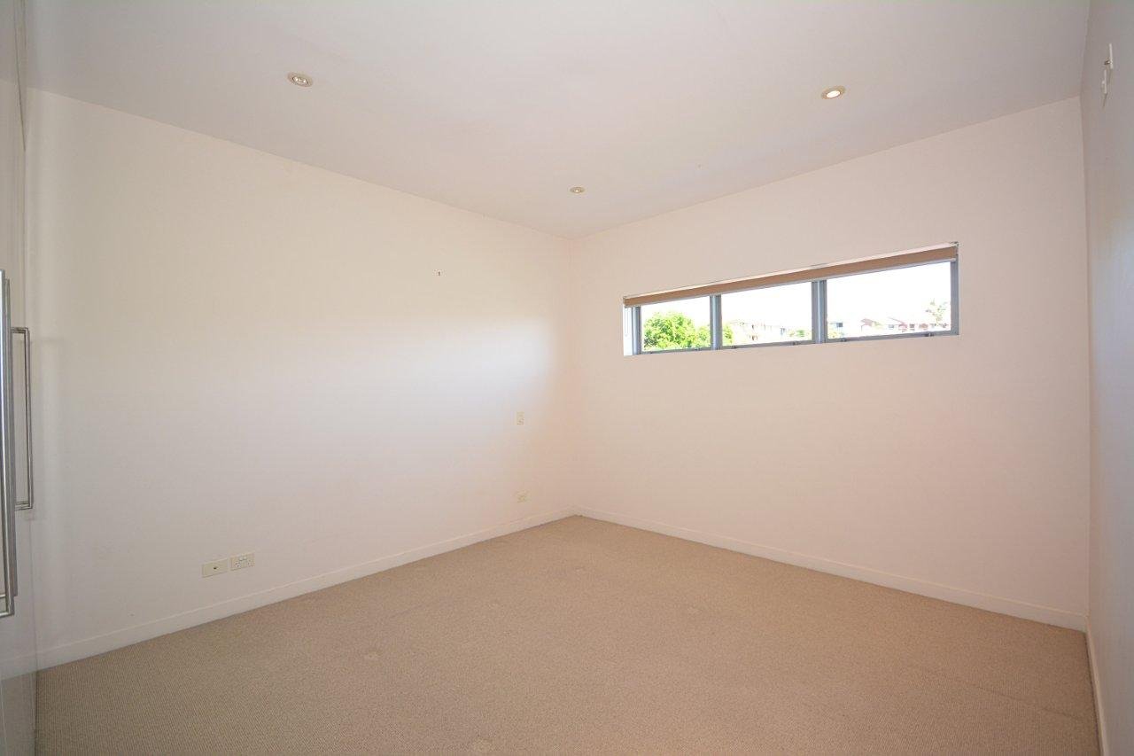 17/60 Marine Parade KINGSCLIFF 7