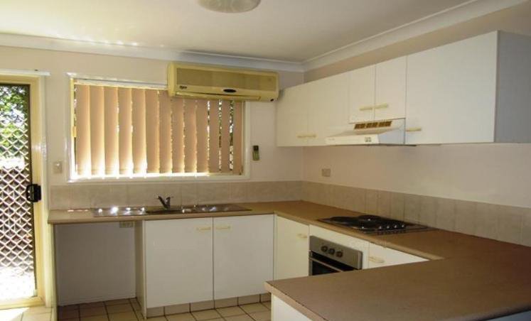 17/60 Whitby Street SOUTHPORT 3