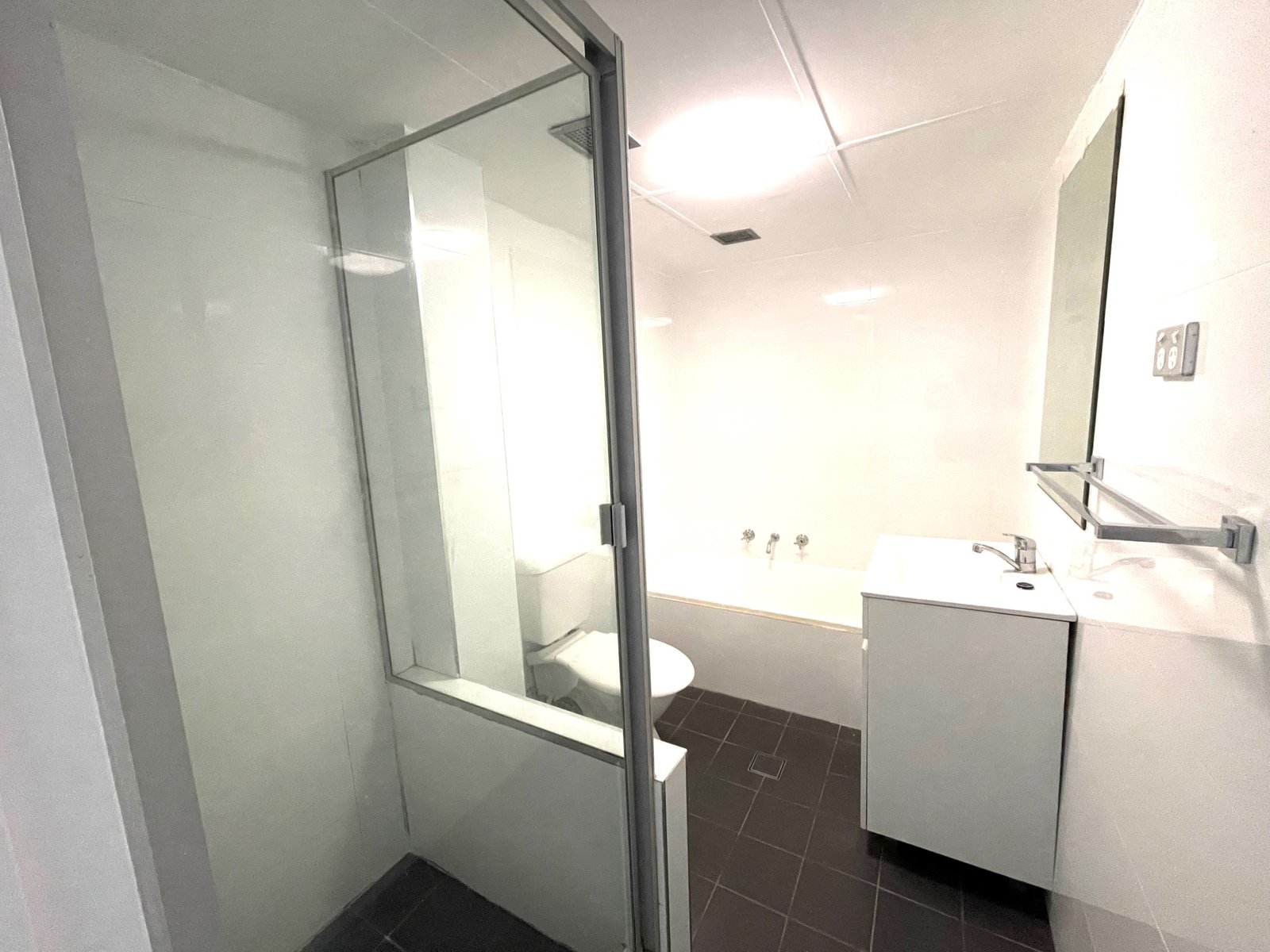 17/7-9 Cross Street KOGARAH 6