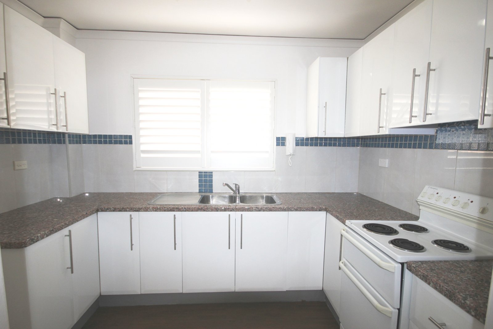 17/7-9 Cross Street KOGARAH 3