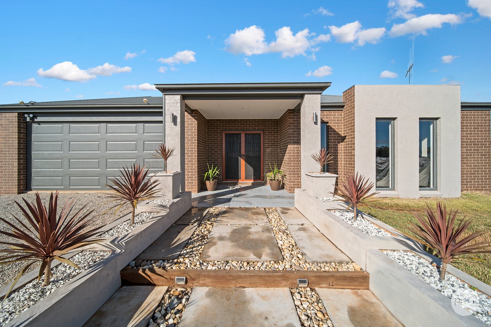 177 Bassett Road SEBASTIAN 2