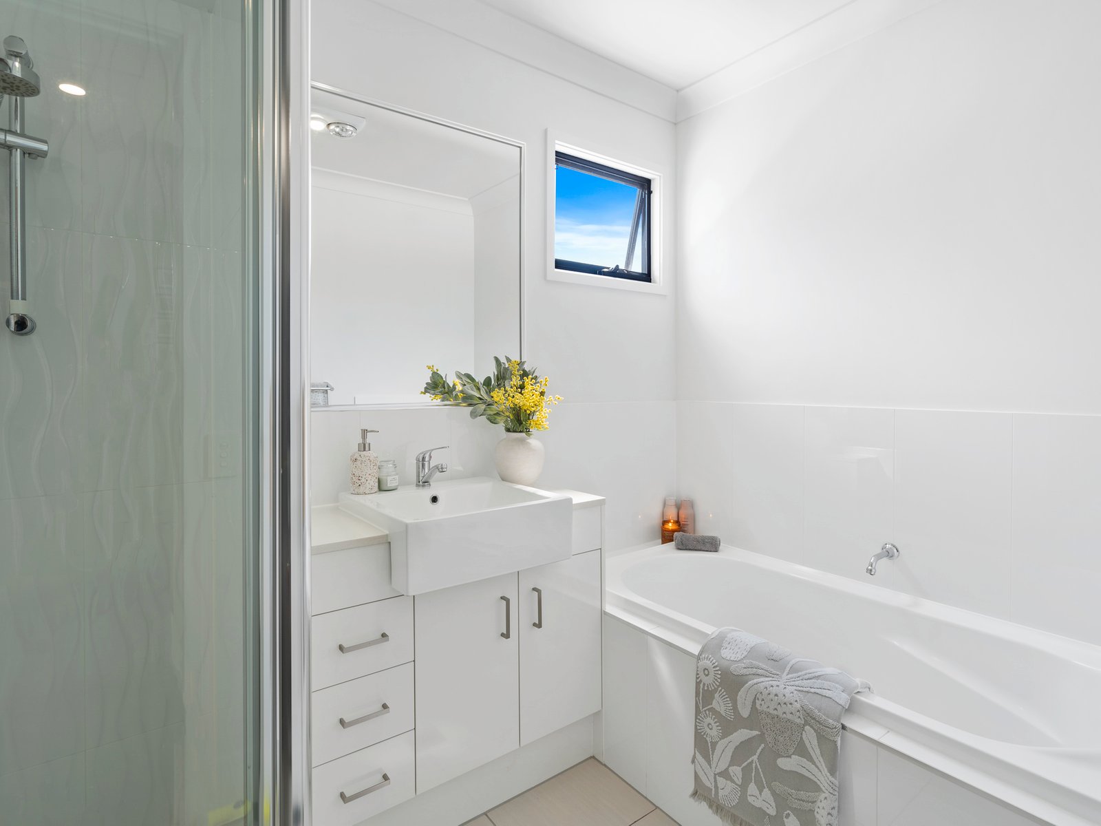 17/7 Border Drive North CURRUMBIN WATERS 10