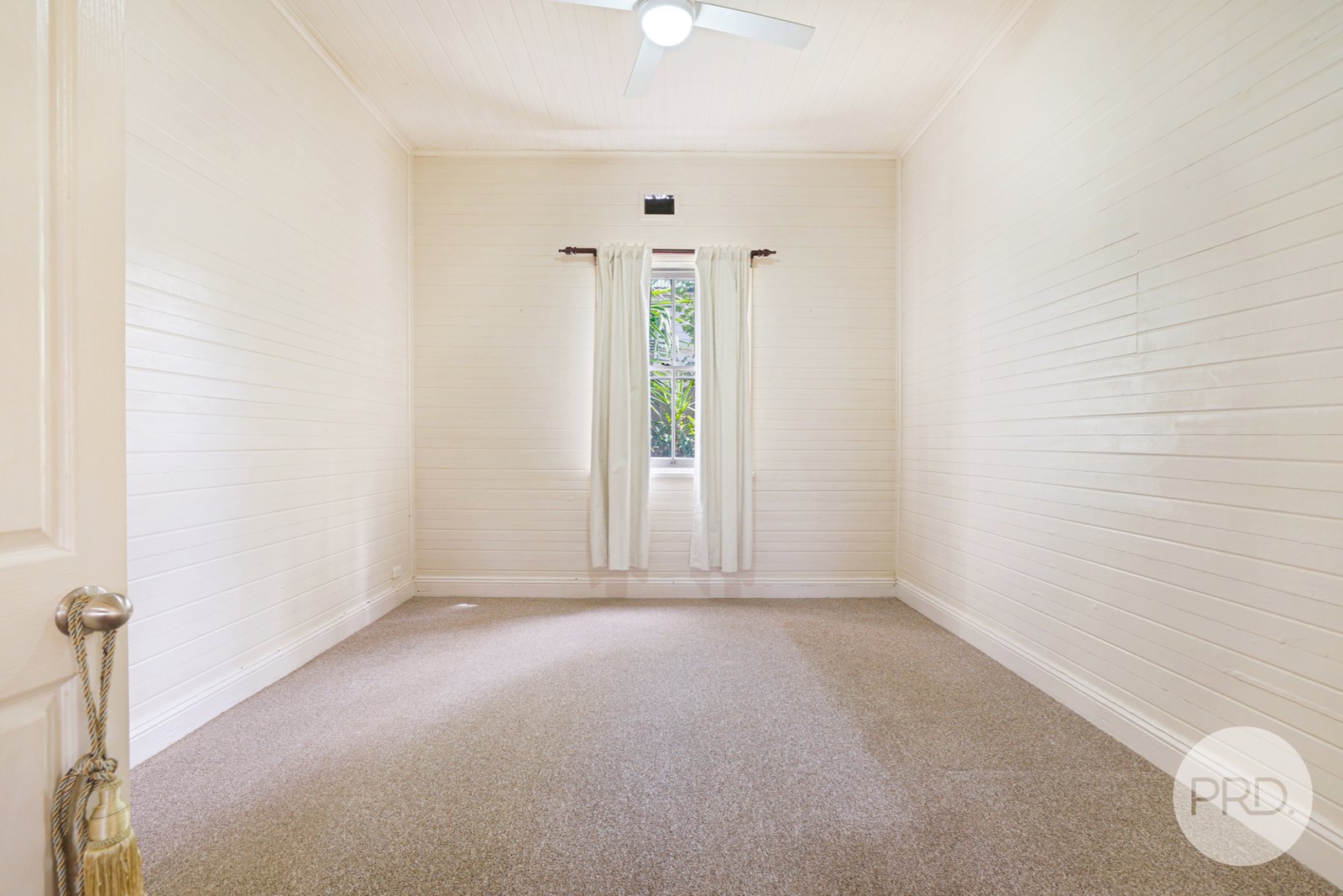 177 Hawker Street QUIRINDI 8