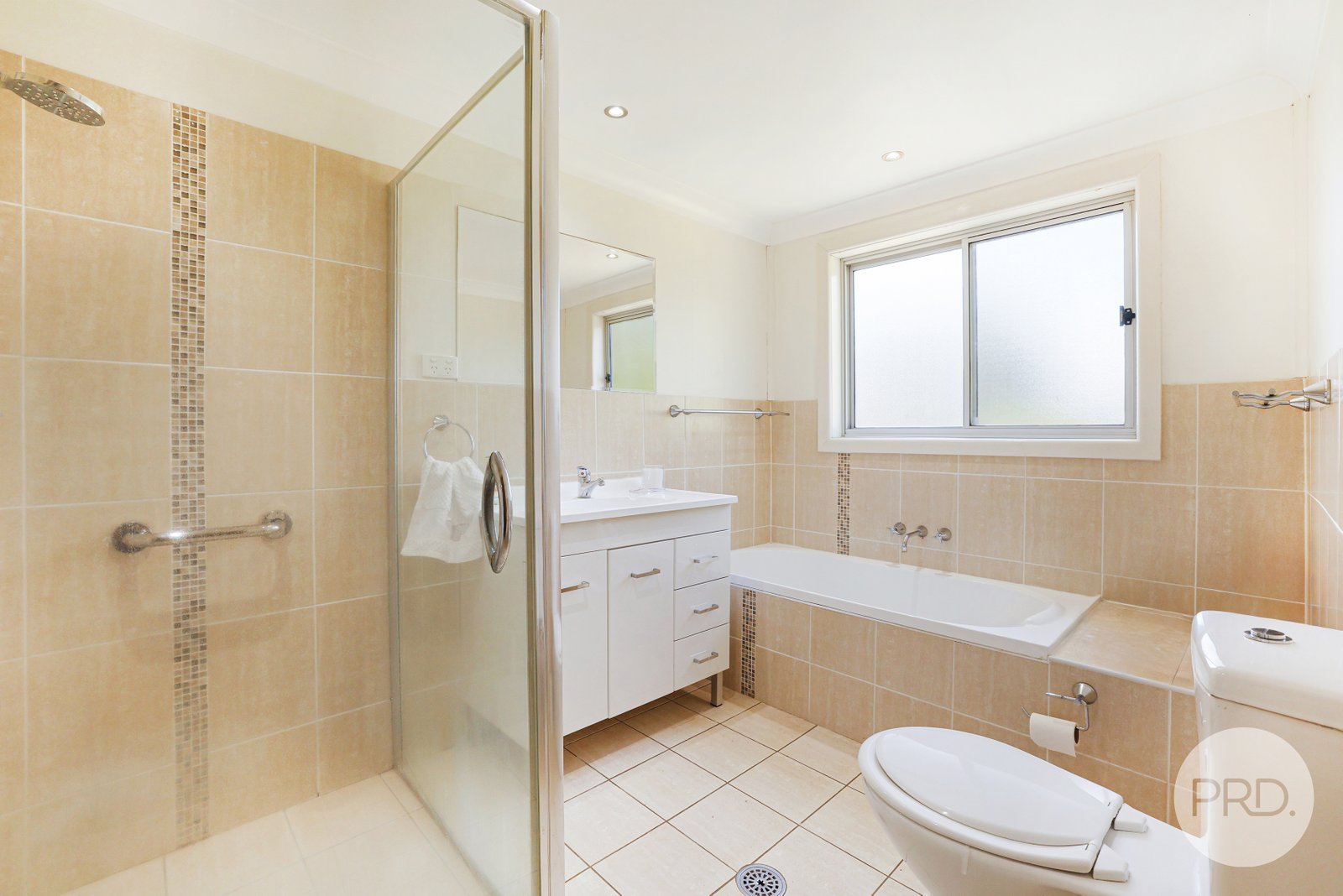 177 Hawker Street QUIRINDI 12