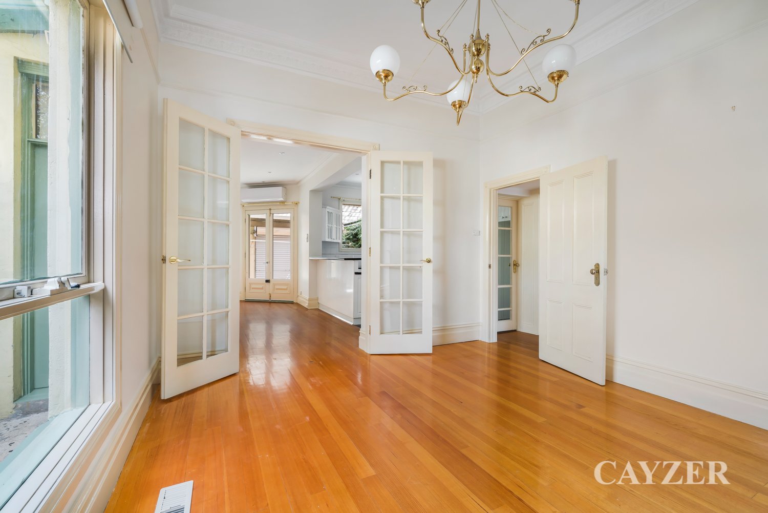 Gallery: 177 Liardet Street