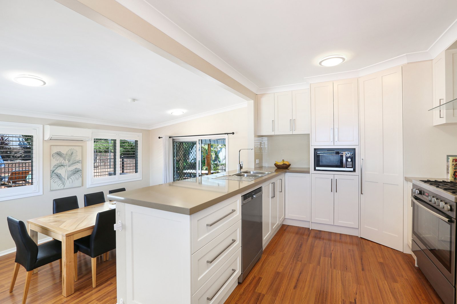 177 Waples Road FARMBOROUGH HEIGHTS 3