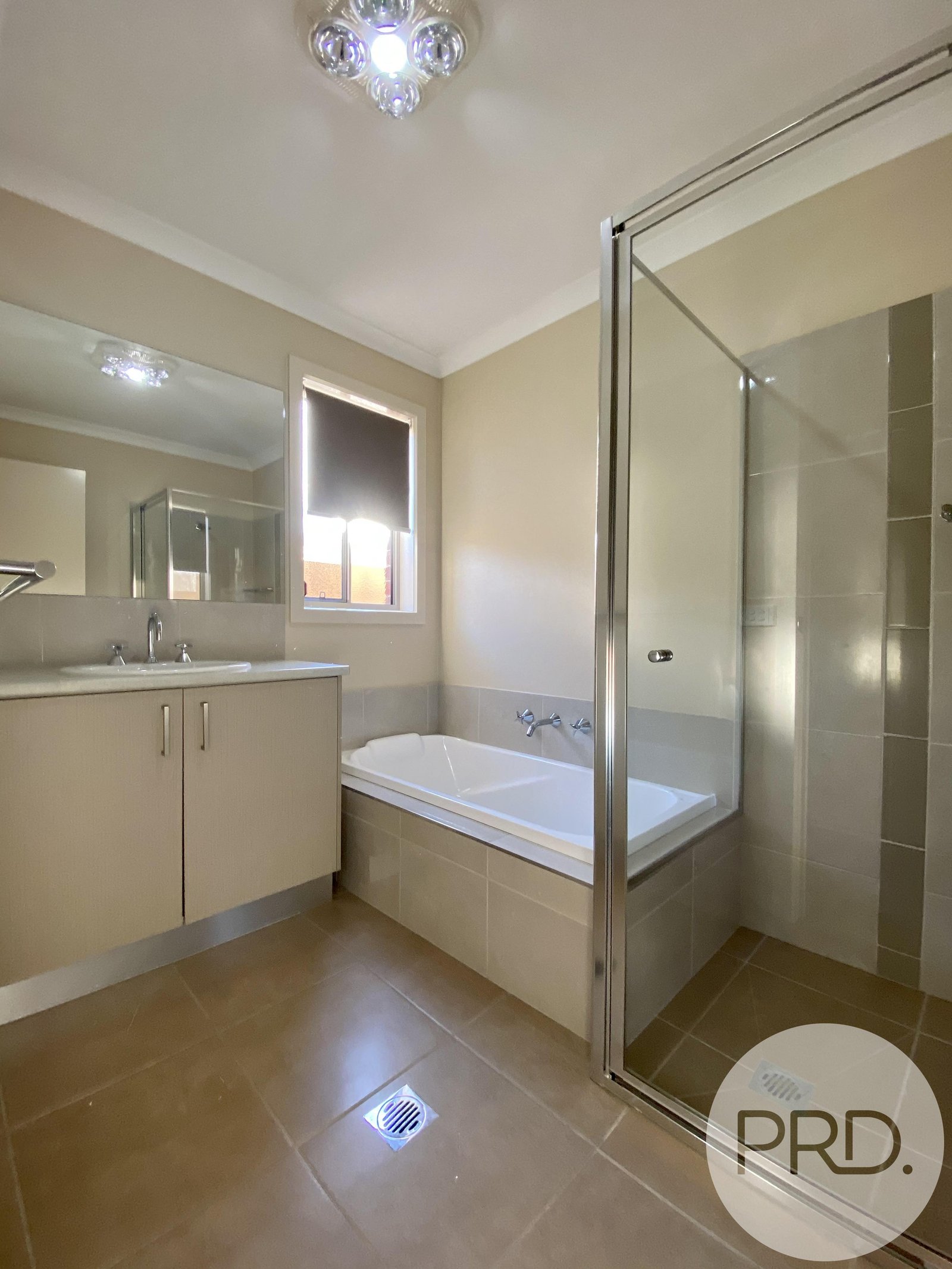 1/776 Centaur Road HAMILTON VALLEY 12