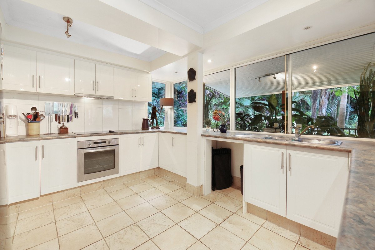 1778 Currumbin Creek Road Currumbin Valley 9