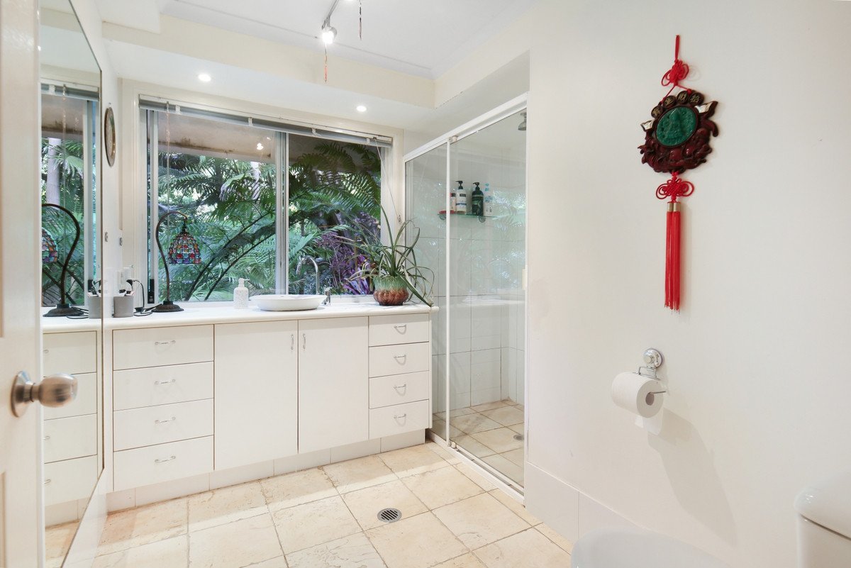 1778 Currumbin Creek Road Currumbin Valley 21