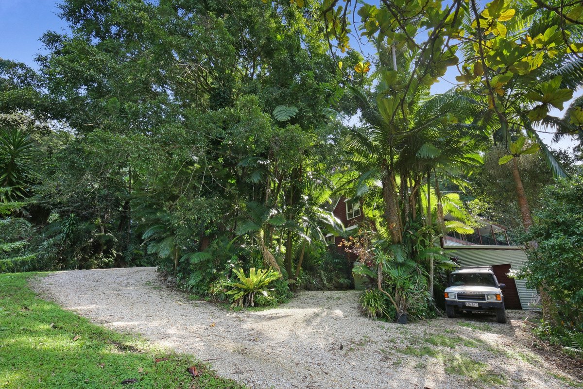1778 Currumbin Creek Road Currumbin Valley 26
