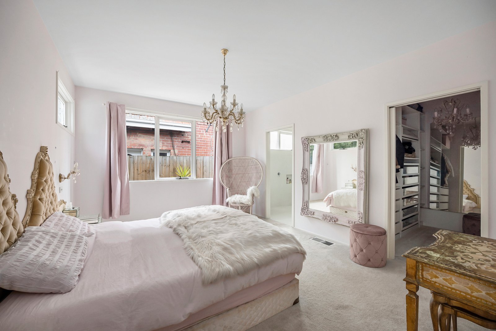 Real Estate and Property in 178 Alma Road, St Kilda East, VIC