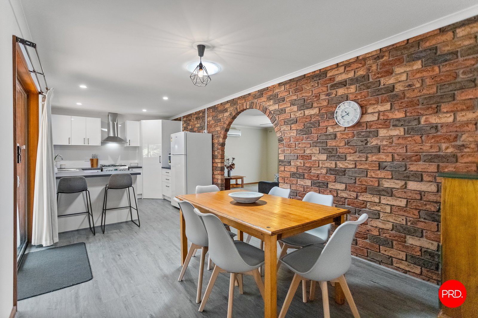 178 Aspinall Street KANGAROO FLAT 9