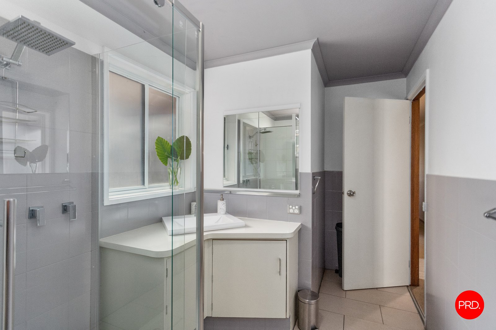 178 Aspinall Street KANGAROO FLAT 14