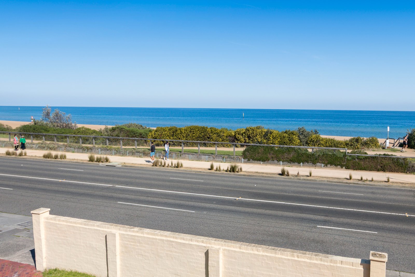 Gallery: 178 Beach Road
