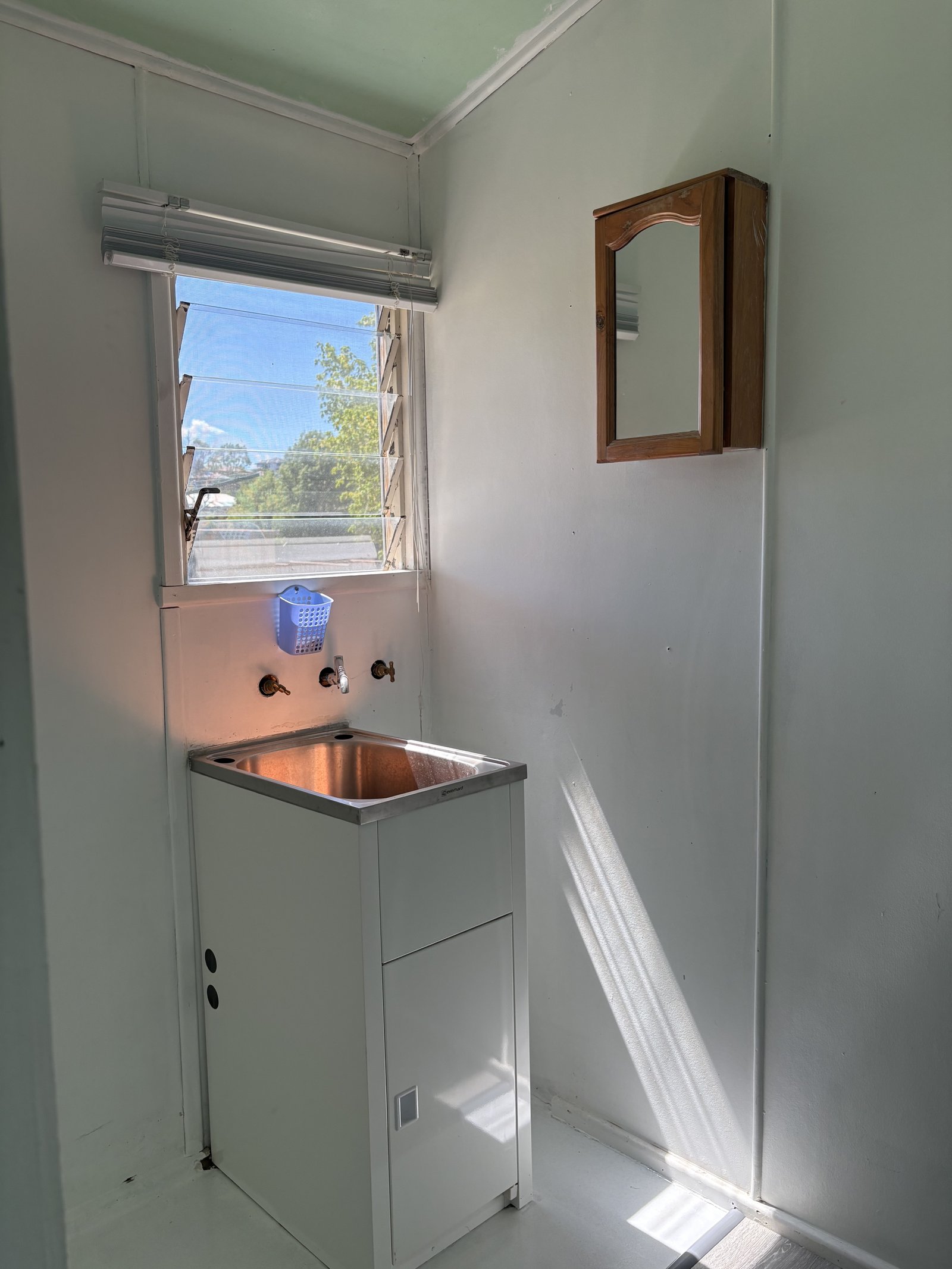 178 Capper Street TUMUT 12