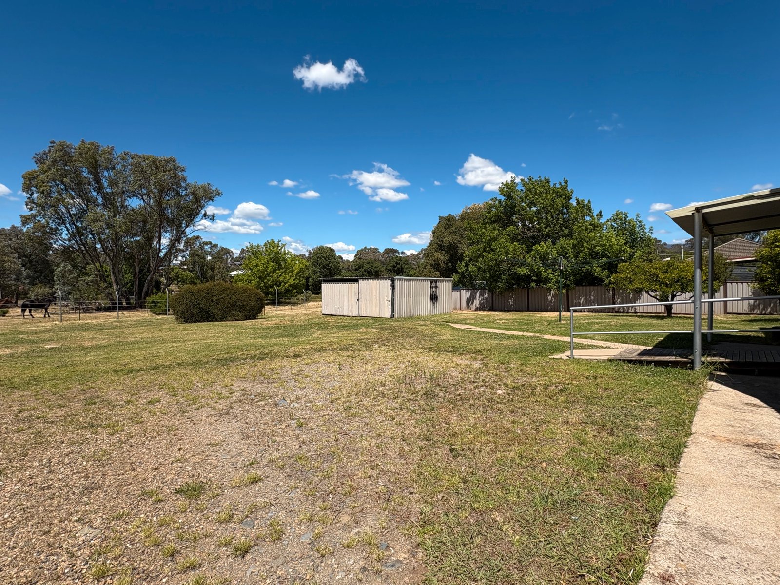 178 Capper Street TUMUT 14