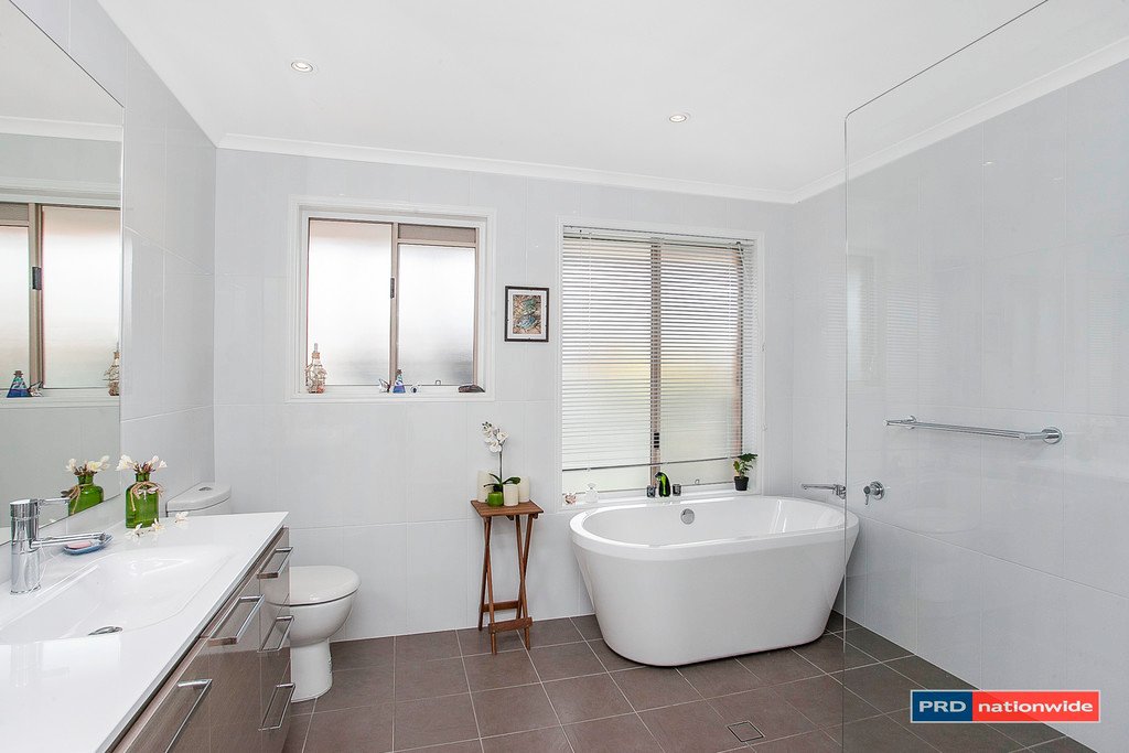 178 Christine Avenue BURLEIGH WATERS 7