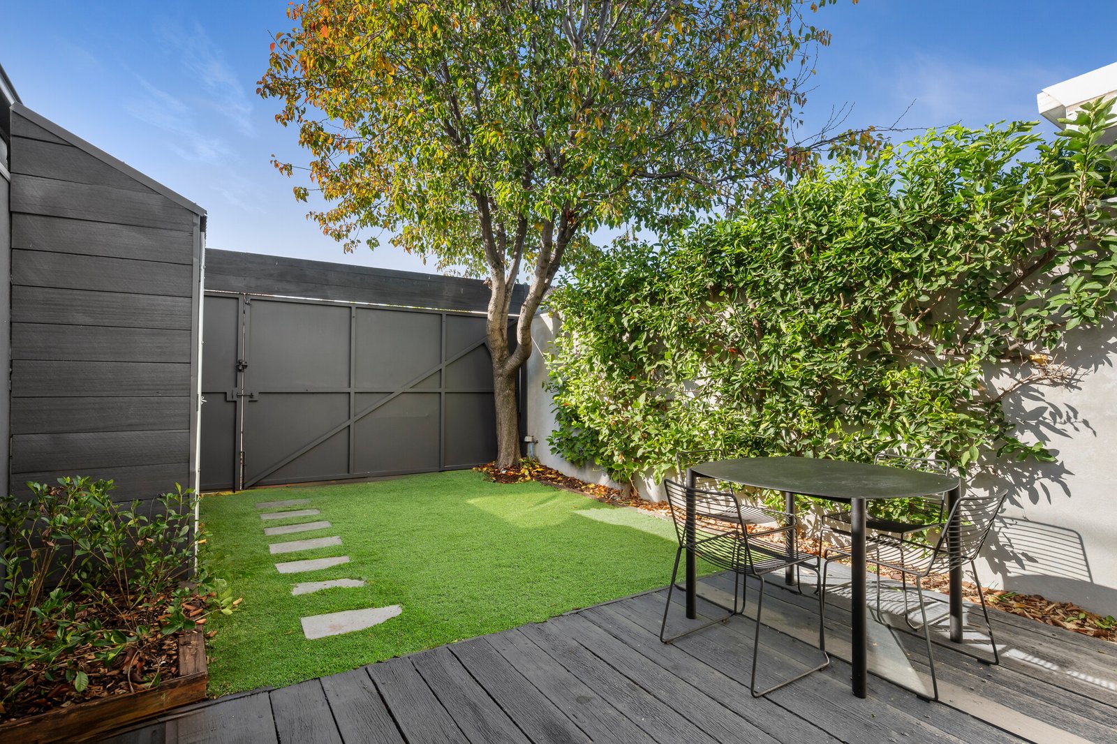 Gallery: 178 Farrell Street