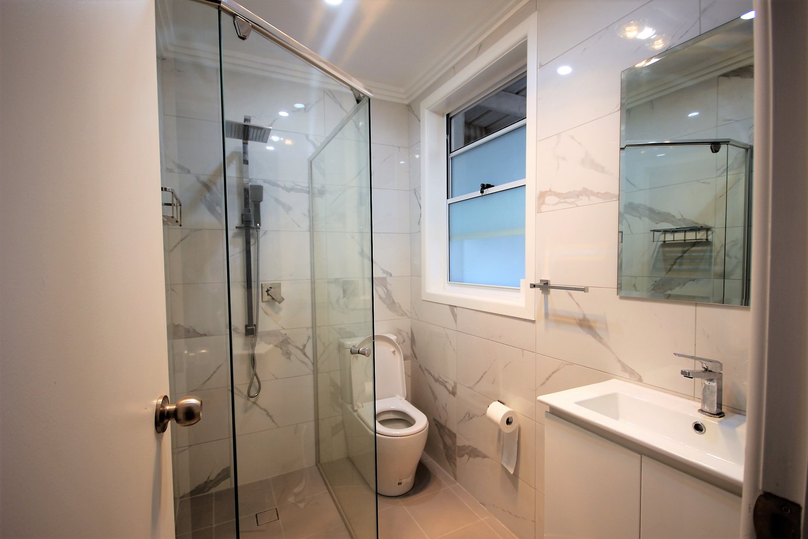 178 Harrow Road KOGARAH 2