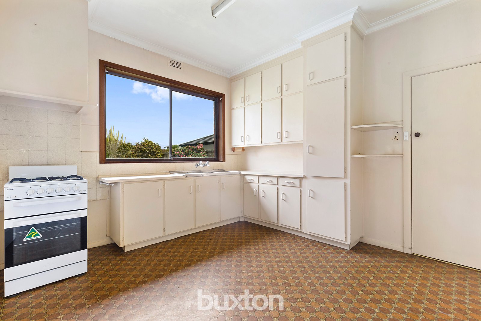 Gallery: 178 Ludstone Street