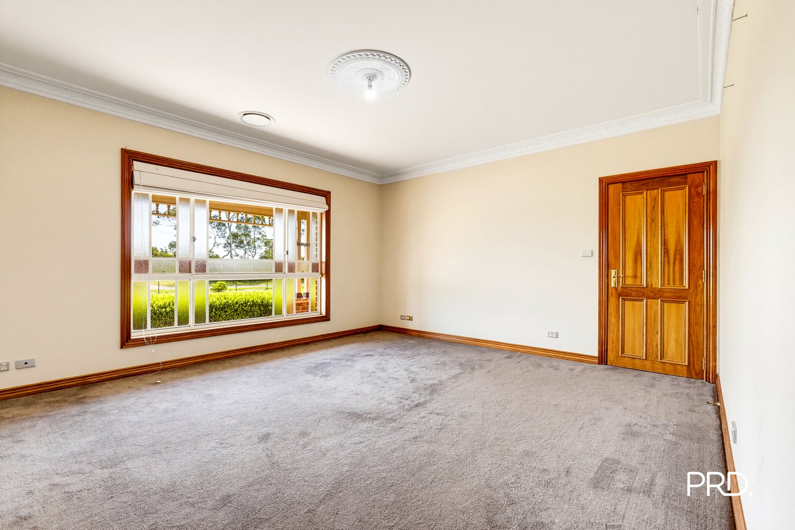 178 Riverstone Rd  Riverstone 6