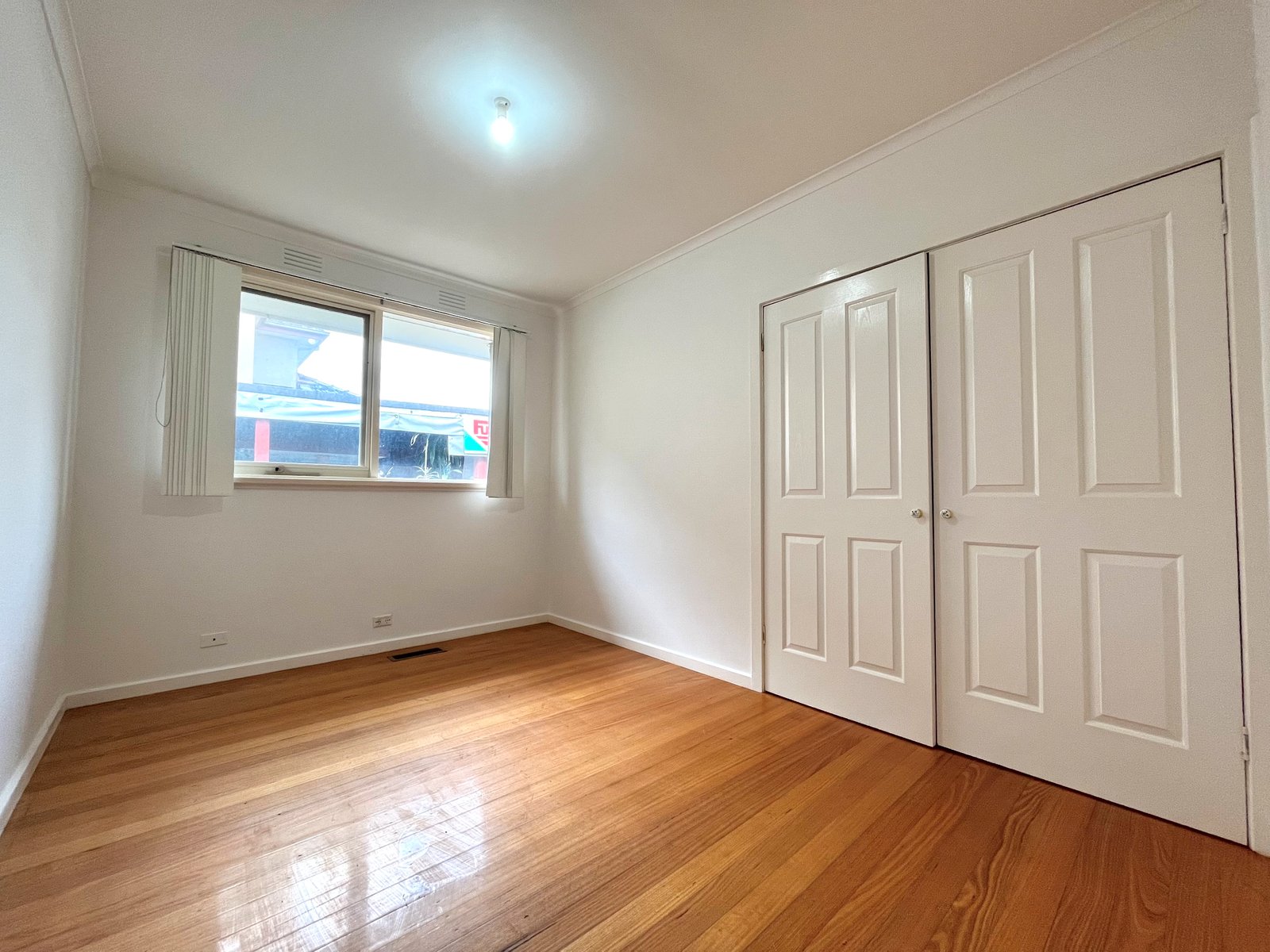 Gallery: 1/78 Robinlee Avenue